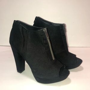 Material Girl Mover Booties